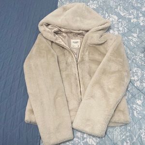 Faux Fur Jacket/Sweater